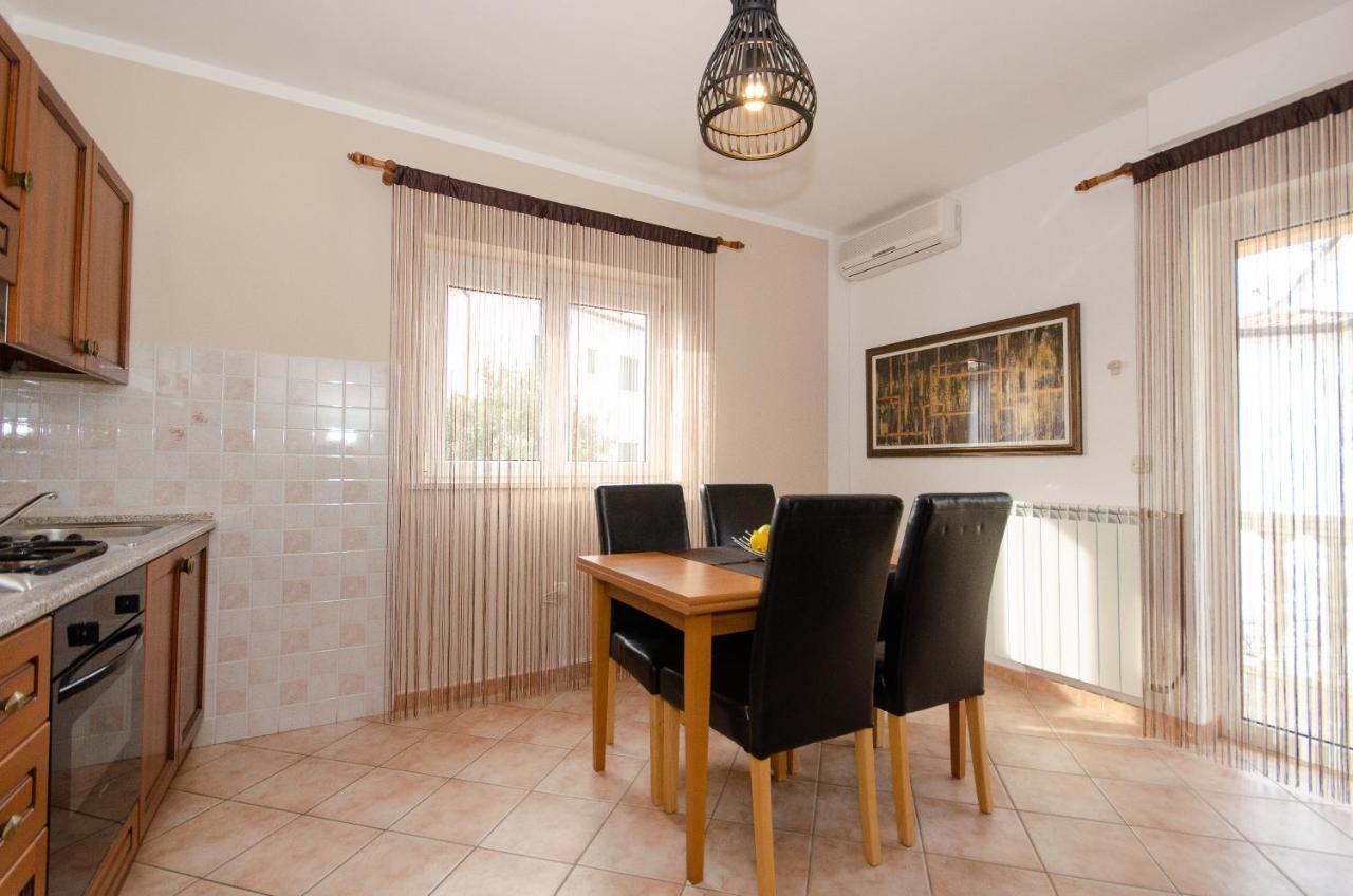 Apartments Villa Amfora Ρόβινι Εξωτερικό φωτογραφία