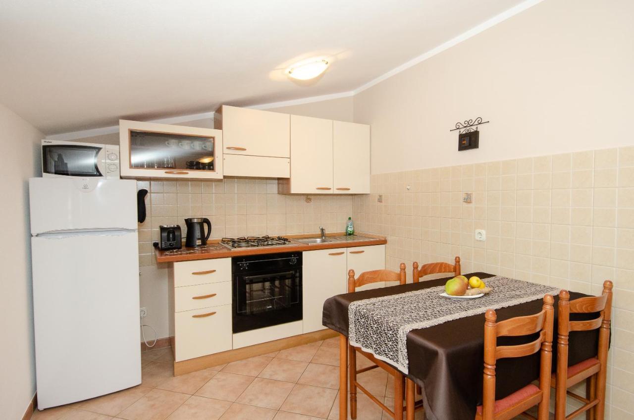 Apartments Villa Amfora Ρόβινι Εξωτερικό φωτογραφία